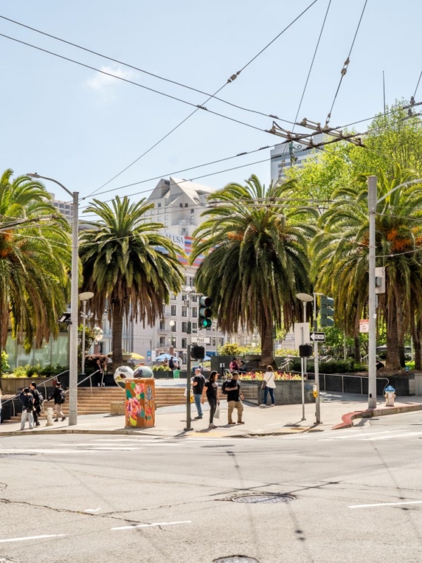 union square traffic corner in san francisco